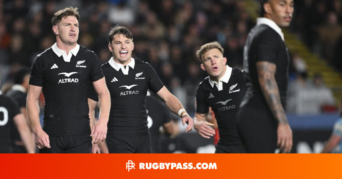 Jake White: I'm amazed at how naive the All Blacks have become
