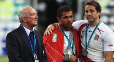 England seek out overthrown head coach to spark attack