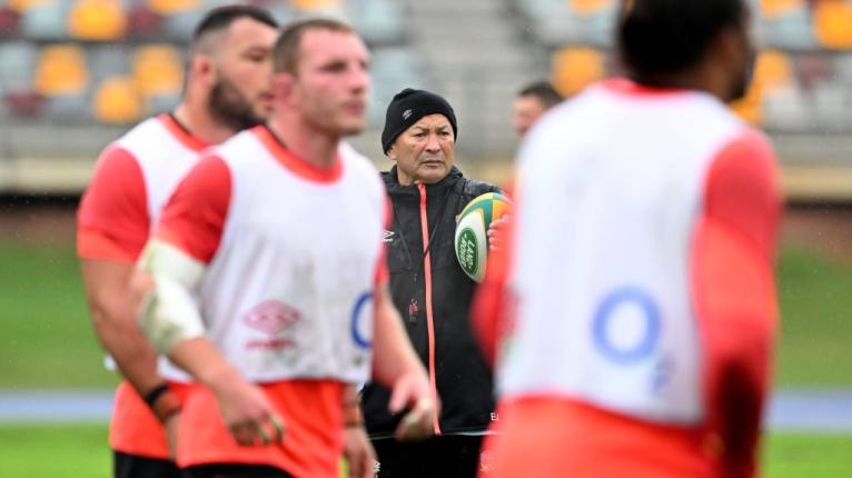 Jones England Australia row