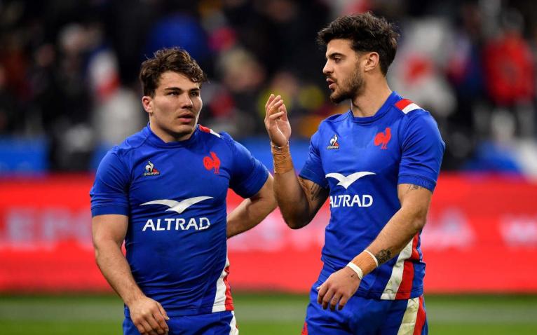 France torn over whether Ntamack or Jalibert partners Dupont at RWC