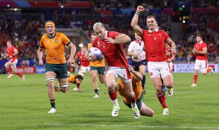 Gareth Davies