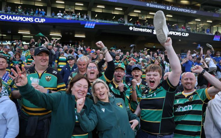 Northampton Saints fans