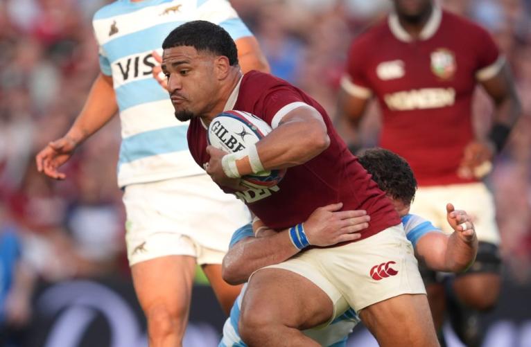 Bundee aki <a href =
