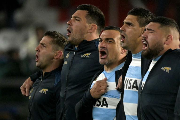 Jugadores de Argentina cantando
