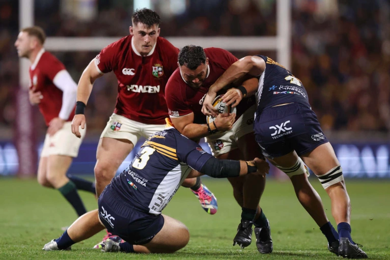 Ellis Genge