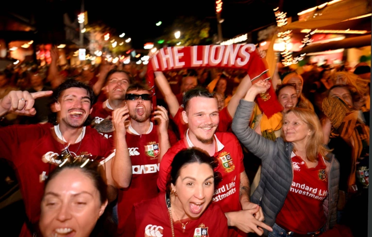 Fans de Leones en Brisbane