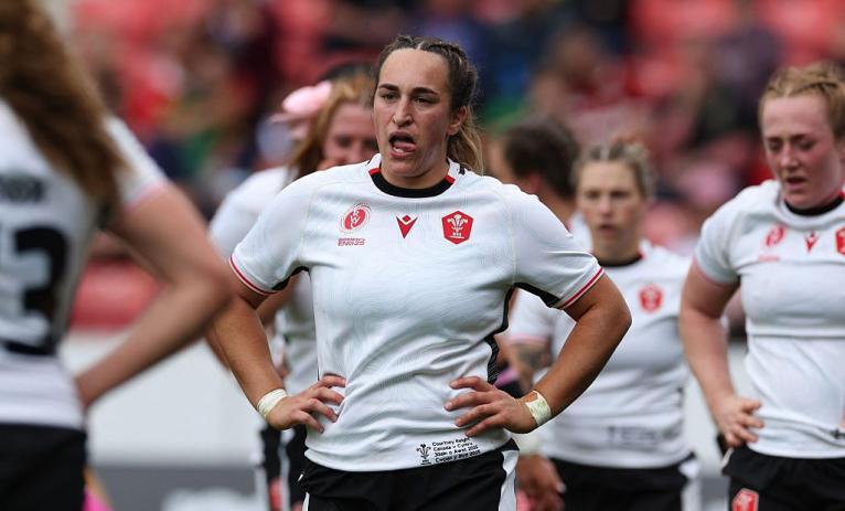 Wales' centre Courtney Keight