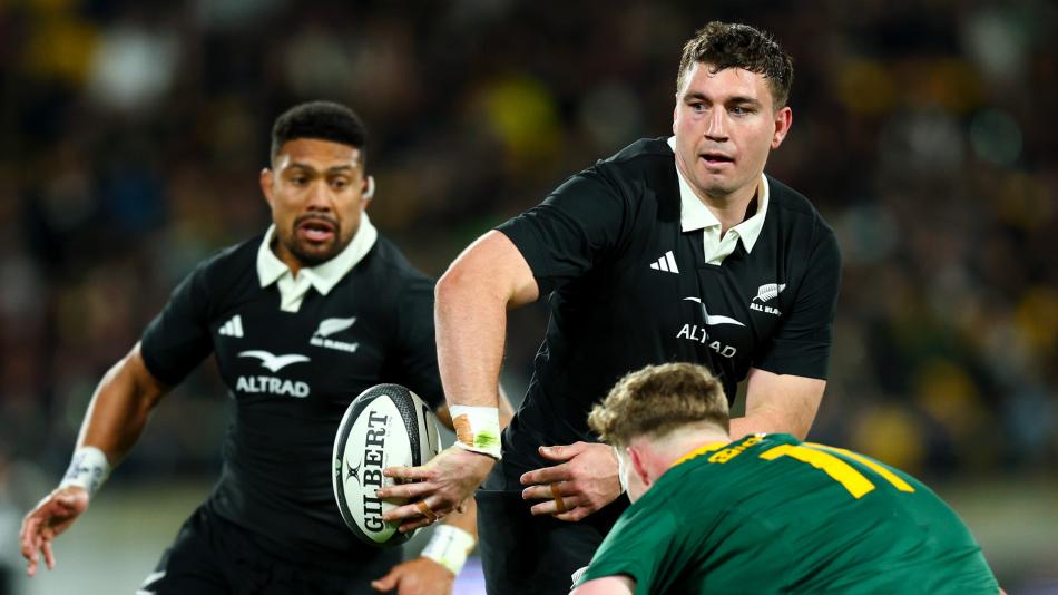 ALL BLACKS, LES SEIGNEURS DU RUGBY (LES) : SEIN, PIERRE