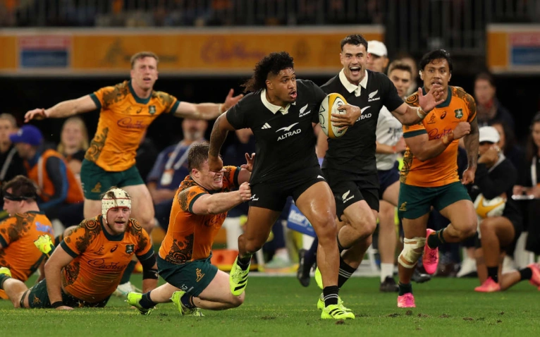 Leicester Fainga'anuku