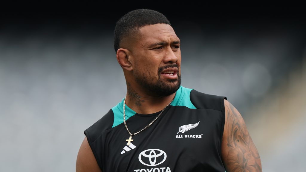 Six favours the All Blacks need from Santa's little helpers