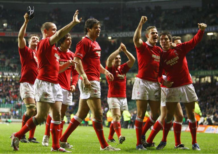 Wales celebrate victory over England in 2008