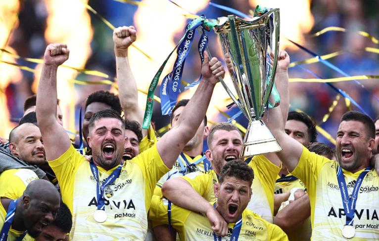 La Rochelle celebrate with the Champions Cup