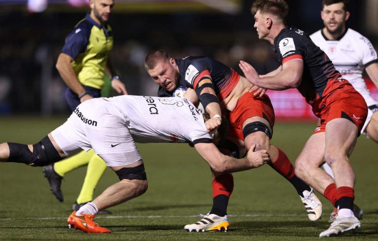 Jack Willis tackles Tom Willis