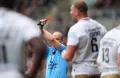 Saracens survive red card to beat Leicester Tigers in PREM opener