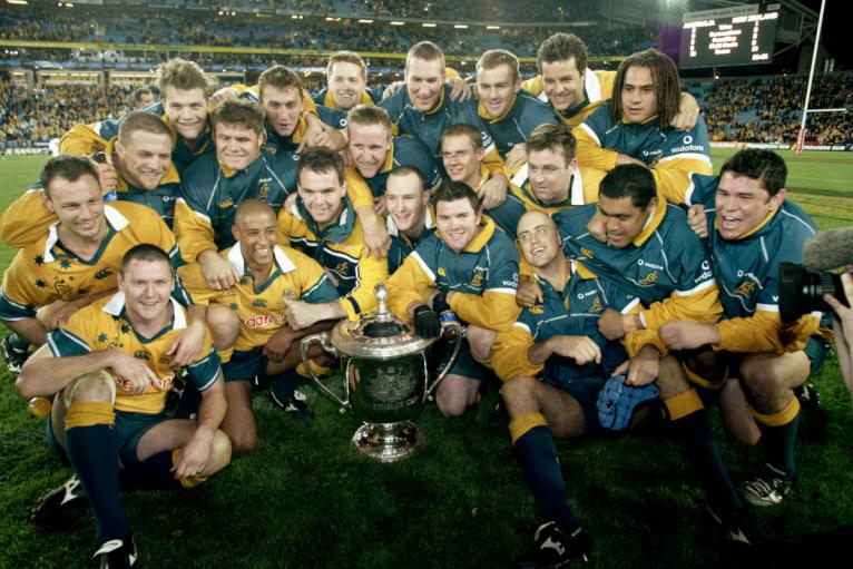 Australia celebrate with the Bledisloe Cup in 2002