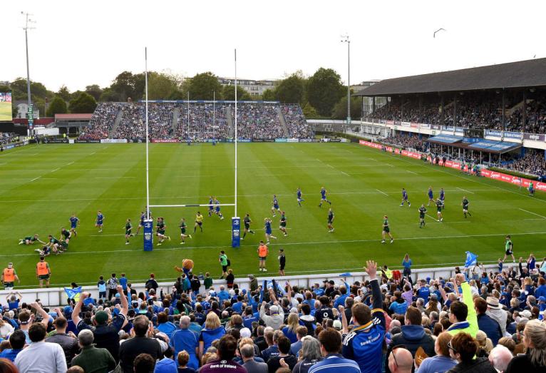 Jimmy O'Brien scores a try for Leinster against <a href=
