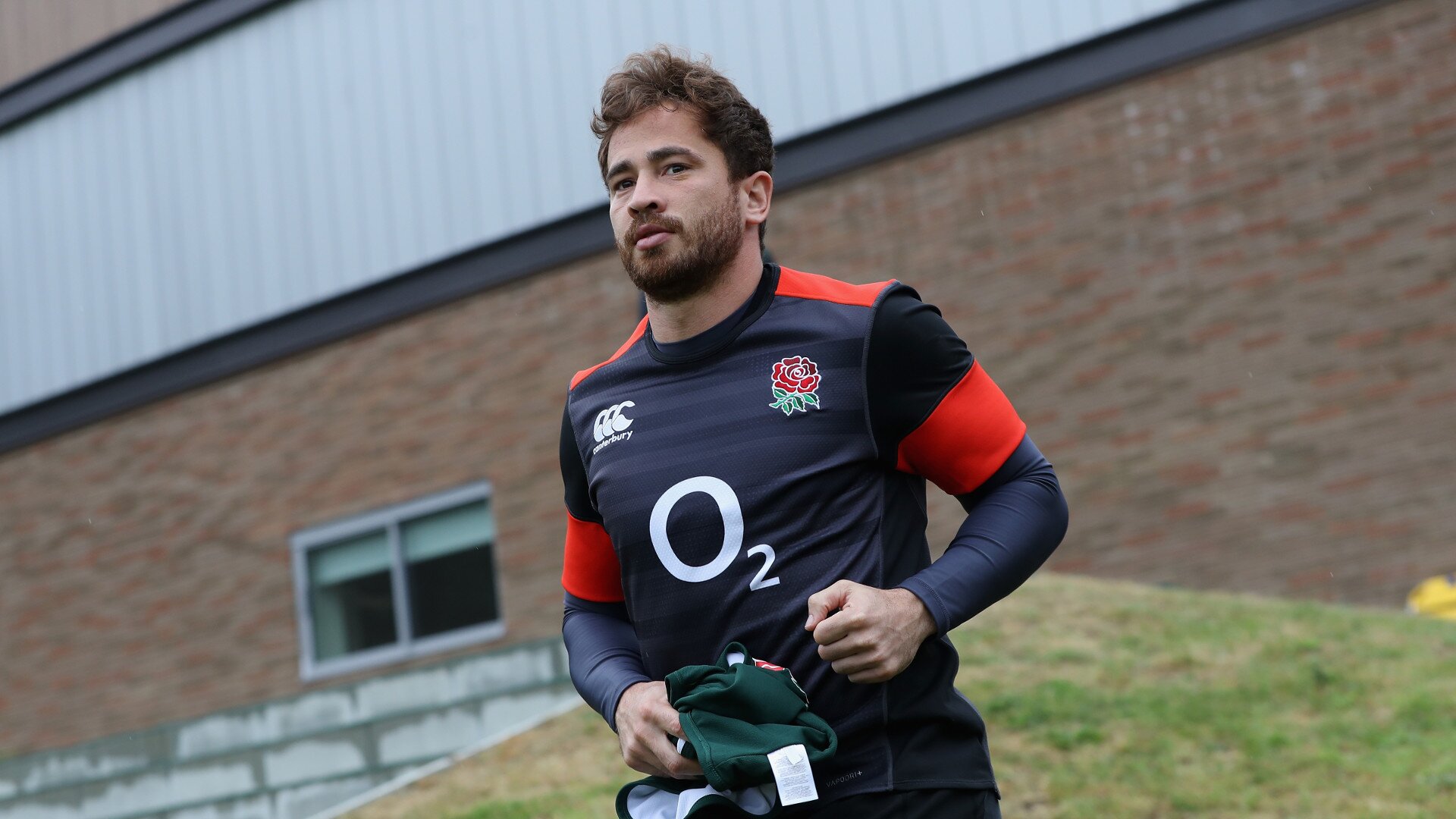 Broadcaster 'unreservedly' apologises to Danny Cipriani over Caroline Flack Tweet