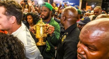 'I'm still trying to figure out when I said all those things' - Kolisi baffled by claim