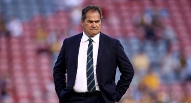 'The personality of a chair': Ex-Wallaby blasts Dave Rennie