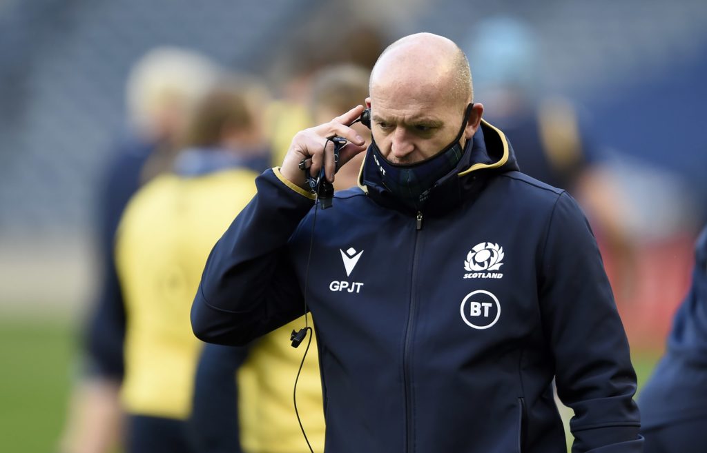 Gregor Townsend oversees Scotland training