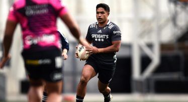 Josh Ioane opens up on decision to leave Highlanders for Chiefs