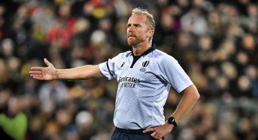 Ref Watch: Wayne Barnes' seismic Andrew Porter call