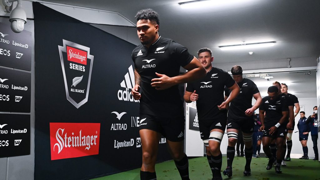 https://eu-cdn.rugbypass.com/wp/wp-content/uploads/2023/05/Leicester-Faingaanuku-All-Blacks-tunnel-1024x576.jpg