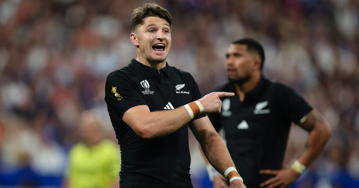 The brilliance of Dan Carter vs the genius of Beauden Barrett