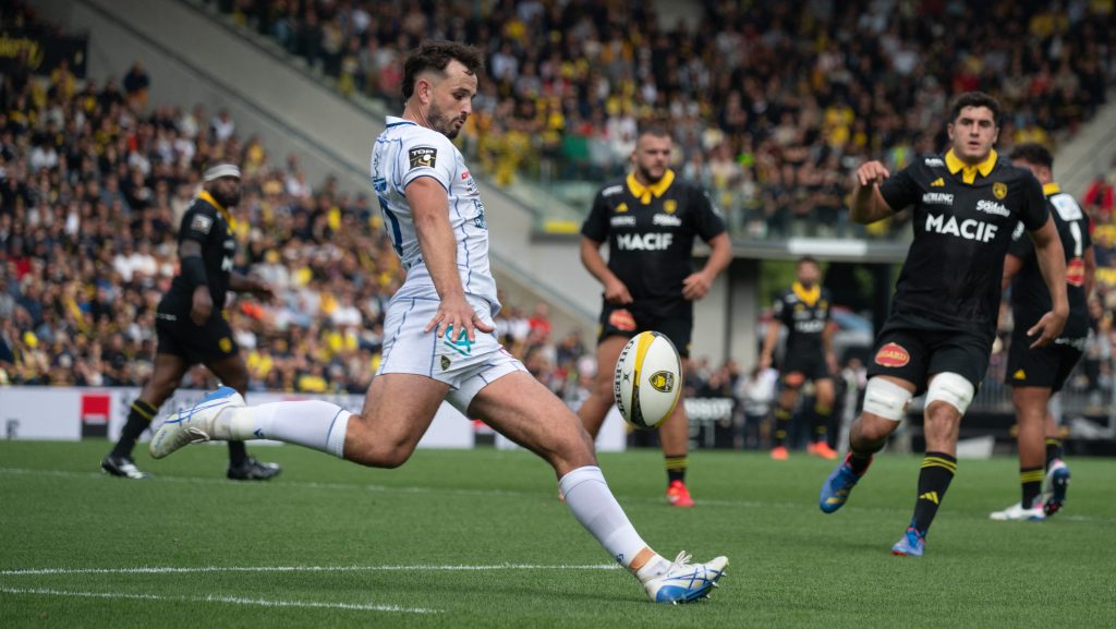 Harry Plummer continues hot run as AJ Lam features in Clermont's defeat