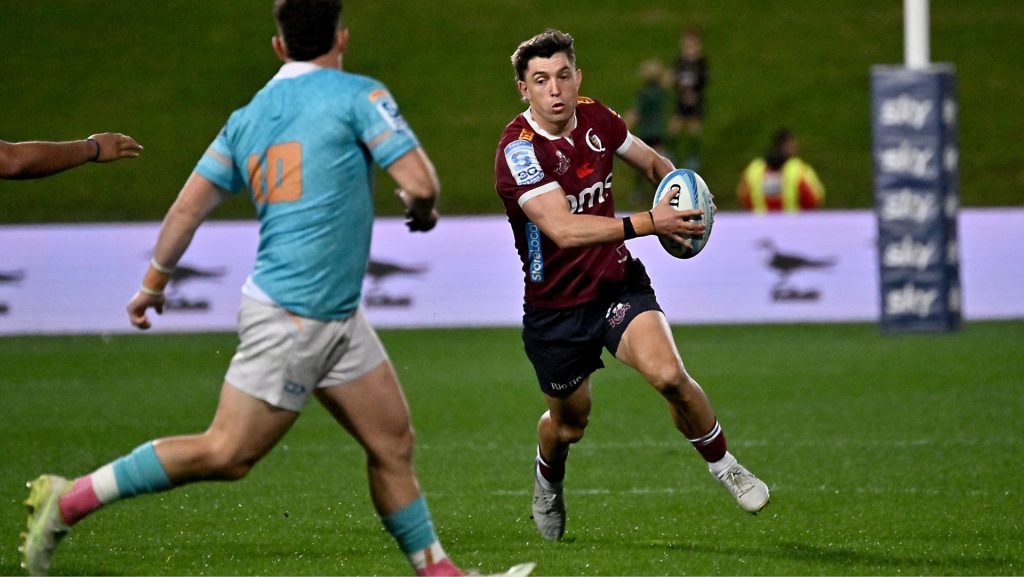 Try agónico de Jock Campbell y triunfo de Reds ante Moana Pasifika