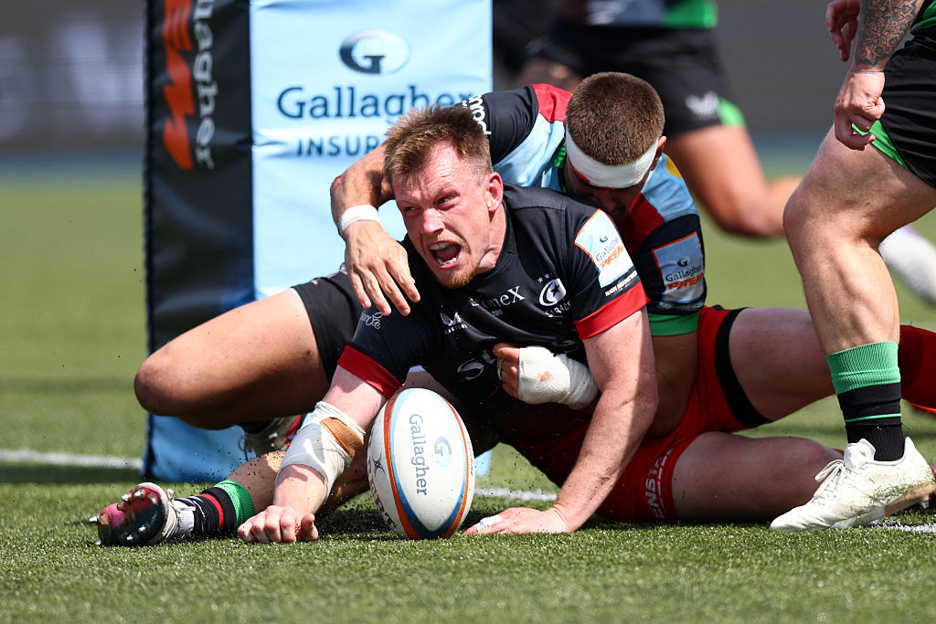 Saracens sigue con chances de play-off tras vencer a Harlequins