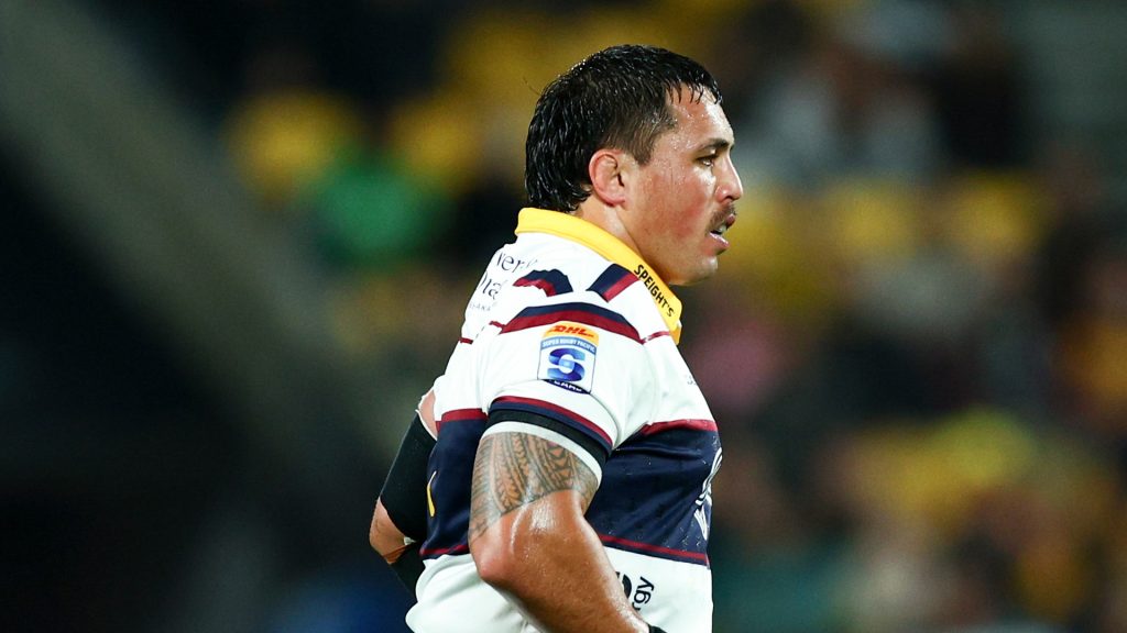 Daniel Lienert-Brown suspendido por cuatro semanas tras la derrota ante Hurricanes