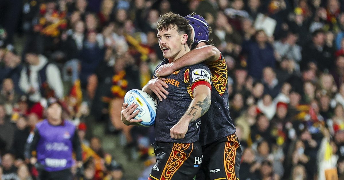 Leroy Carter starts as Chiefs lose star rookie for Super Rugby final