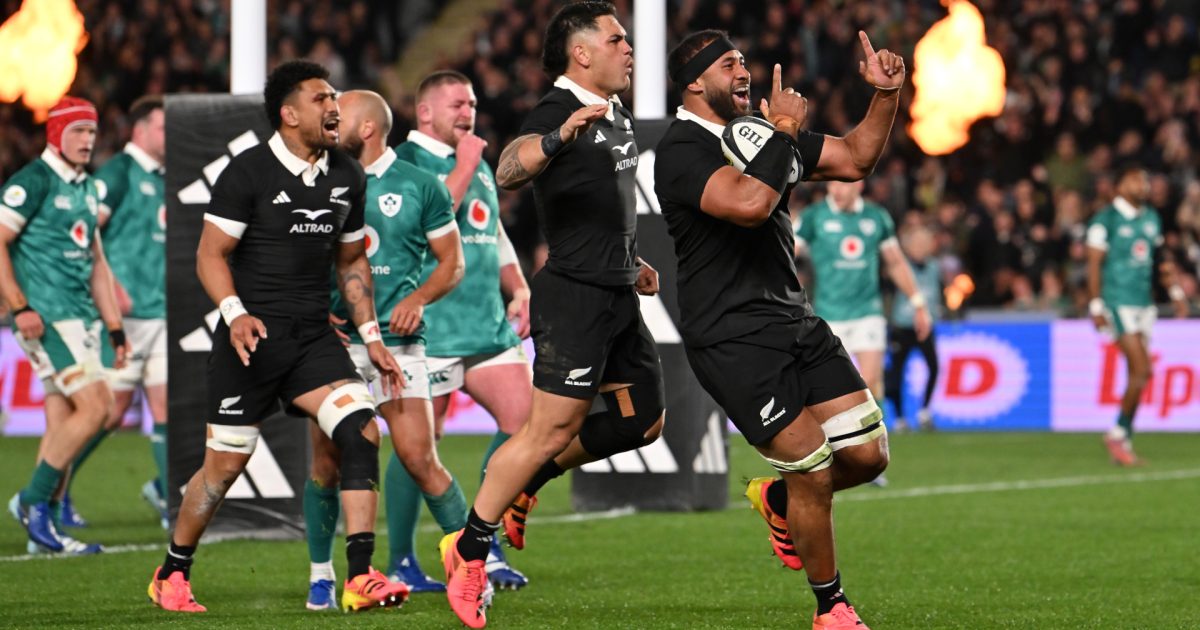 All Blacks extend Eden Park unbeaten streak with clinical win over Ireland