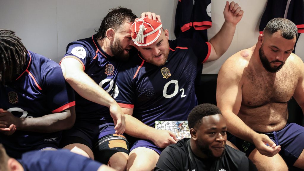 New England cap George Kloska commits his future to Bristol