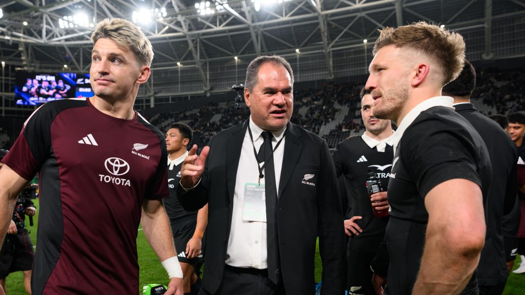 'It's been tough for Beauden': Dave Rennie explains All Blacks' No.10 switch