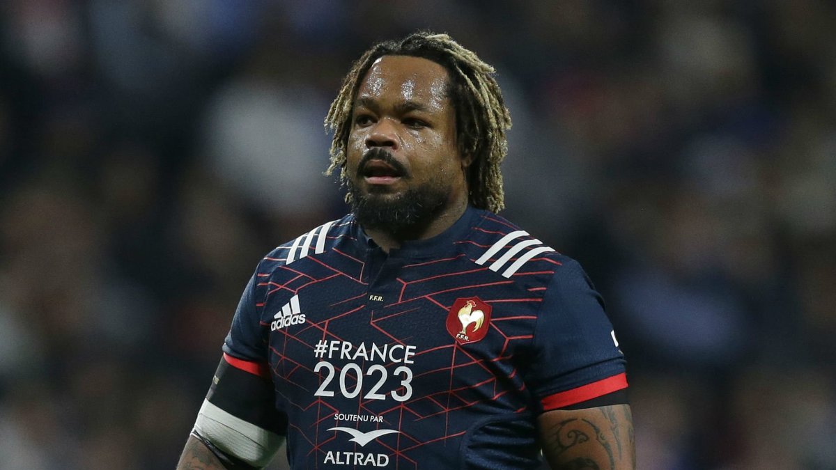 Eddie Jones likens Bastareaud to 130kg hybrid of two Wallaby and All Black greats